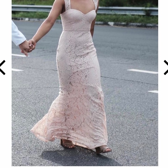 Lulus gown - Picture 9 of 9